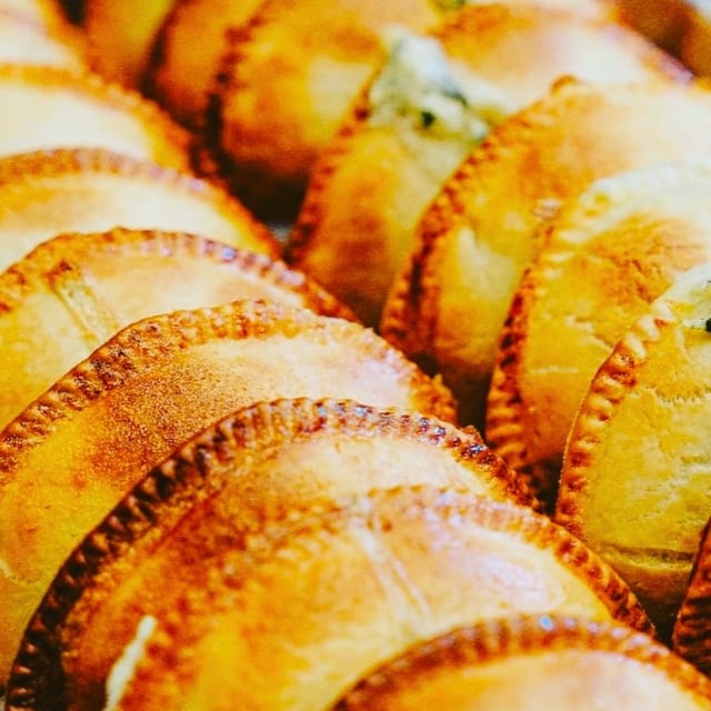 *Small Party Tray of (15) Hand Pies, +0.50/ea. for GF/special.