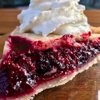 *GF/V Blackberry Pie - Slice