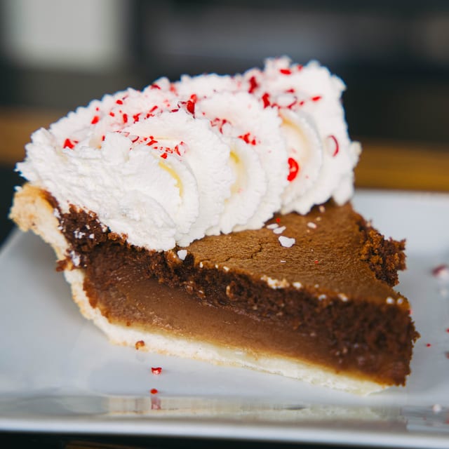 9" Chocolate Peppermint - Whole (C).