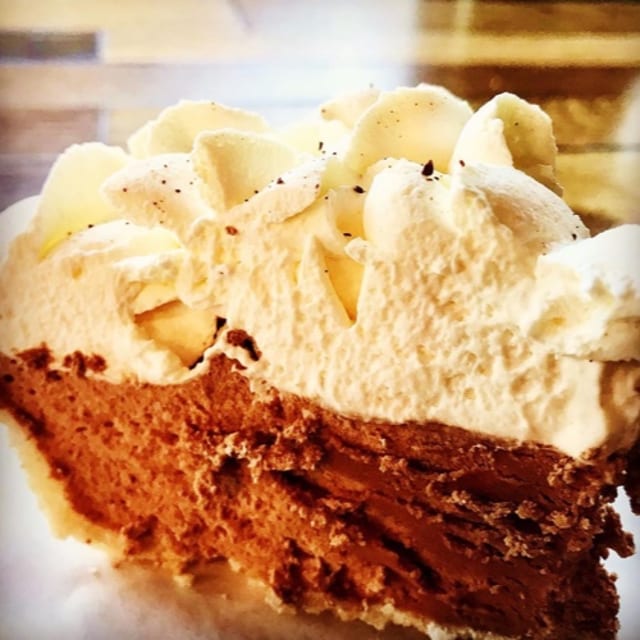 *9" GF Chocolate Silk - Whole (T).
