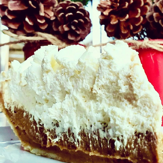 *9" GF Gingerbread Cream (C)