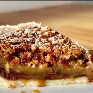 *9" GF Black Bottom Pecan (C)