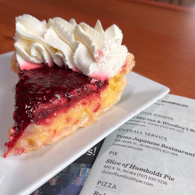 GF Lemon Raspberry - Slice.
